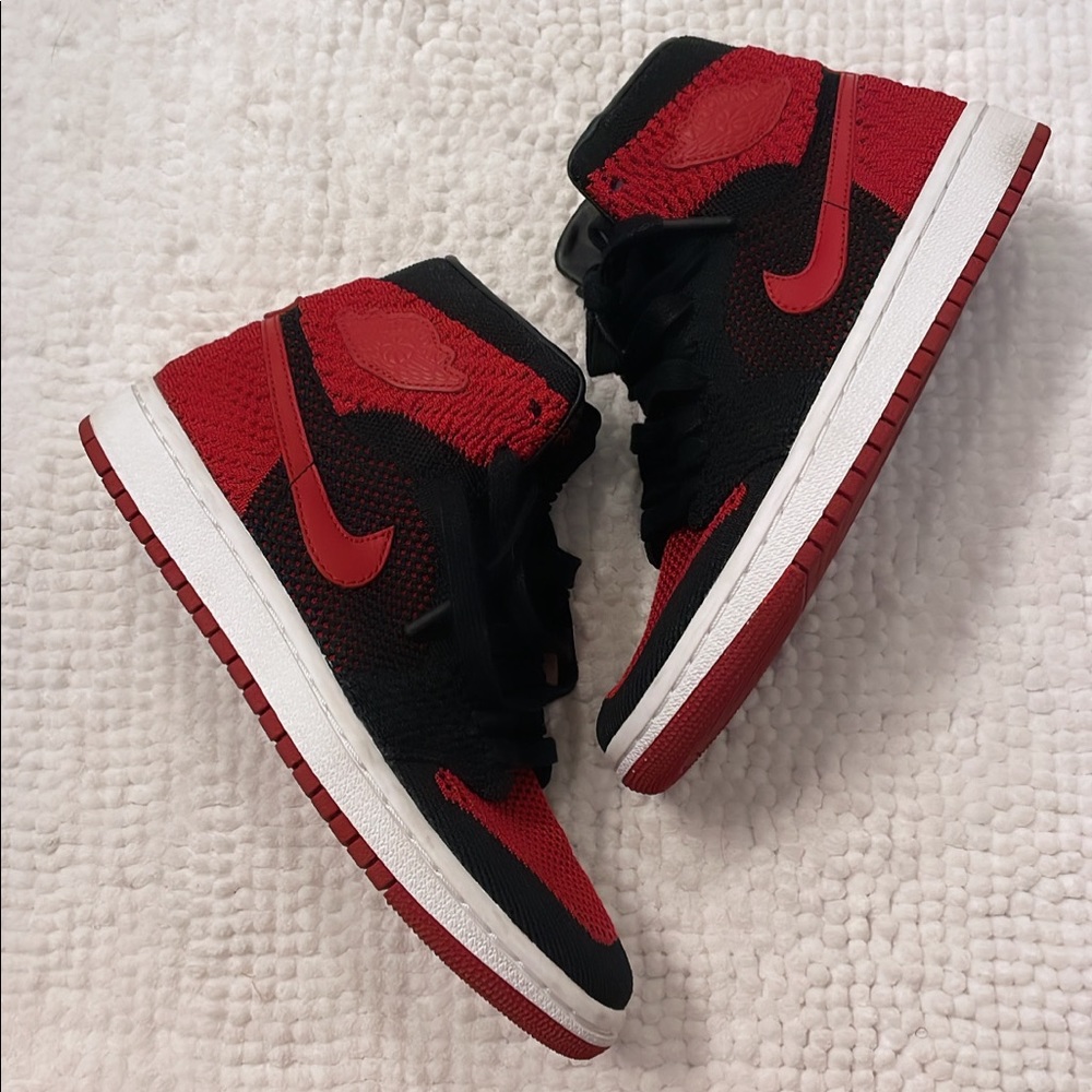 Jordan 1 Retro High Flightnit